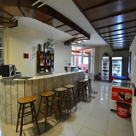 Kavarna Hotel מלון *