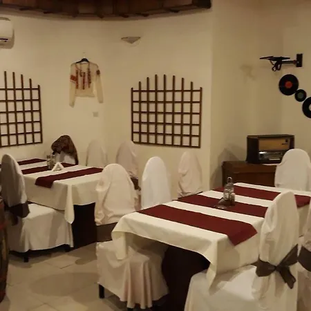 Kavarna Hotel *